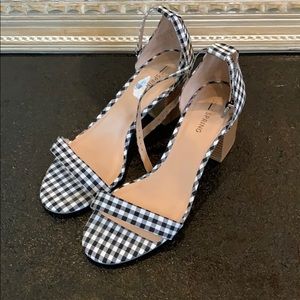 Gingham fabric sandals